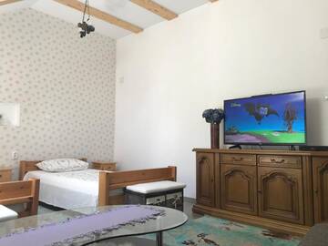 Фотографии Дом с 5 спальнями Лоджи Casa Toma г. Авриг (Румыния) №55 Фото номера Дом с 5 спальнями Лоджи Casa Toma г. Авриг 55